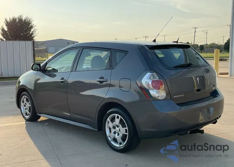 2009 Pontiac Vibe z USA, uszkodzony, nr VIN 5Y2SP67079Z474307
